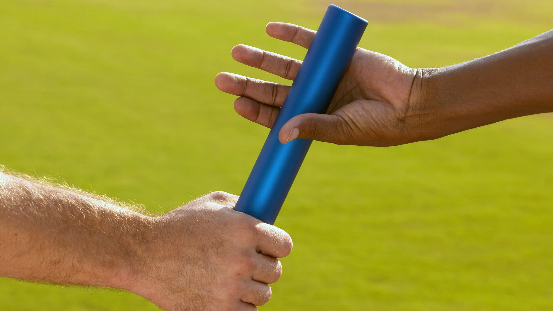 “德甲高潮不断,决战战火一触即发”,德甲收官战